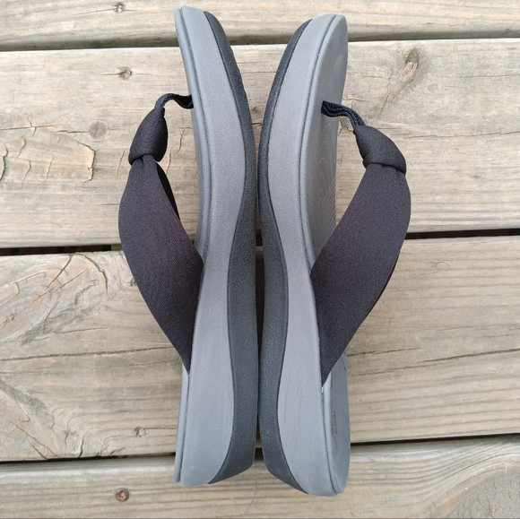 Clarks Cloudsteppers Arla Glison Fabric Wedge Sandal Black Flip Flops Size 11 - Picture 9 of 12